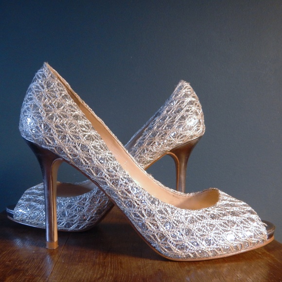 Enzo Angiolini Maiven Peep Toe Pump - Picture 2 of 8